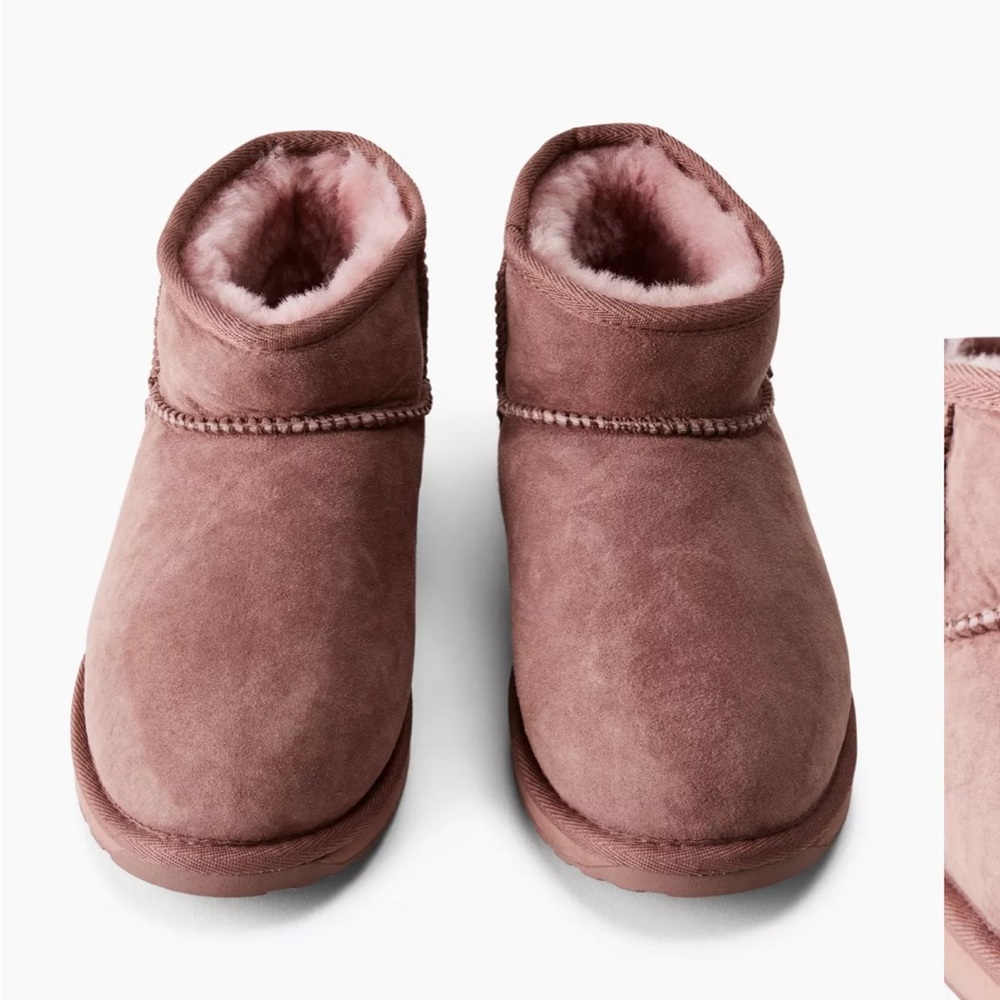 Emu x TNA sheepskin booties